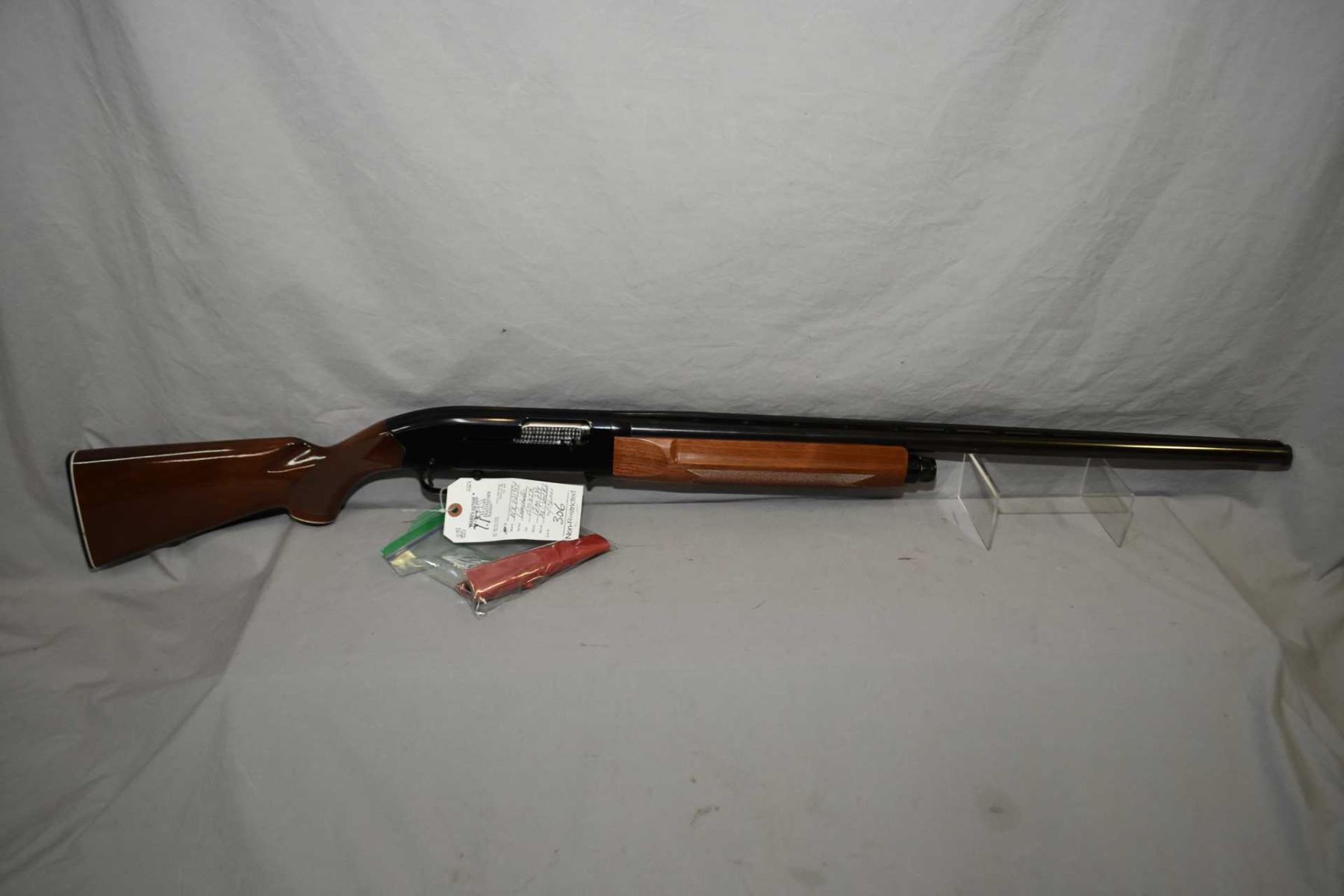 Winchester Model 1500 XTR 12 Ga 2 3 4 Semi Auto Shotgun W 28 Vent Winchester Model 1500 XTR 12 Ga 2 3 4 Semi Auto Shotgun W 28 Vent