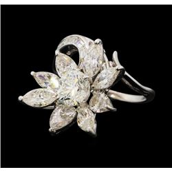 4.68 ctw Diamond Ring - Platinum