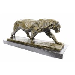 Wildlife Animal African Lione Bronze Statue