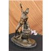 Image 1 : Brave Roman Warrior Attacks savage Beast Lion Bronze Sculpture