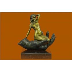 Nude Girl on The Hand Bronze Sculpture