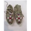 Image 1 : Old Beaded Cheyenne Moccasins