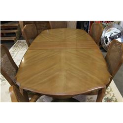 Thomasville Solid Pecan Dining Table With Three 12 Quot Leafs And Six Cane Back Chairs