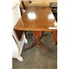Image 2 : RARE AND UNUSUAL DUNCAN PHYFFE COLLAPSING DROPLEAF TABLE