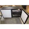 Image 2 : MODERN ESPRESSO FINISH SERVER