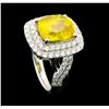 Image 4 : Platinum 5.96ct Yellow Sapphire and Diamond Ring