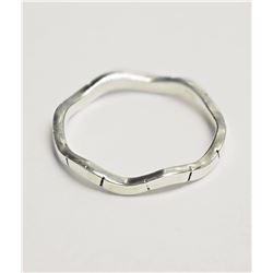 Sterling Silver (approx 1.90g) Wavy Shape Ring Retail $60