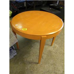 MAPLE COLOURED END TABLE