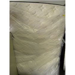 QUEEN PILLOW TOP MATTRESS (MATTRESS ONLY/Used)