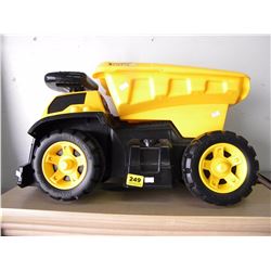 CATAPILLAR TOY DUMP TRUCK