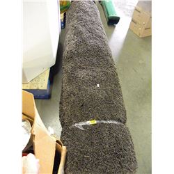 BROWN SHAG AREA RUG APPROX SIZE 10 X 12