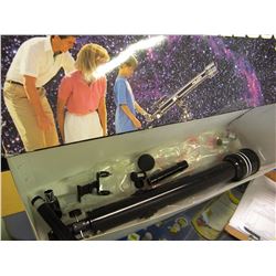 TELESCOPE IN BOX