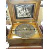Image 2 : Music box