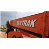 Image 24 : 2013 JLG SKYTRAK 6042 TELEHANDLER TELESCOPIC FORKLIFT 42' SHOOTING BOOM, 3597 HOURS
