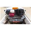Image 10 : 05 GMC SERVICE TRUCK w/GAS COMPRESSOR 135048 Miles