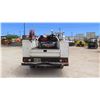 Image 4 : 05 GMC SERVICE TRUCK w/GAS COMPRESSOR 135048 Miles