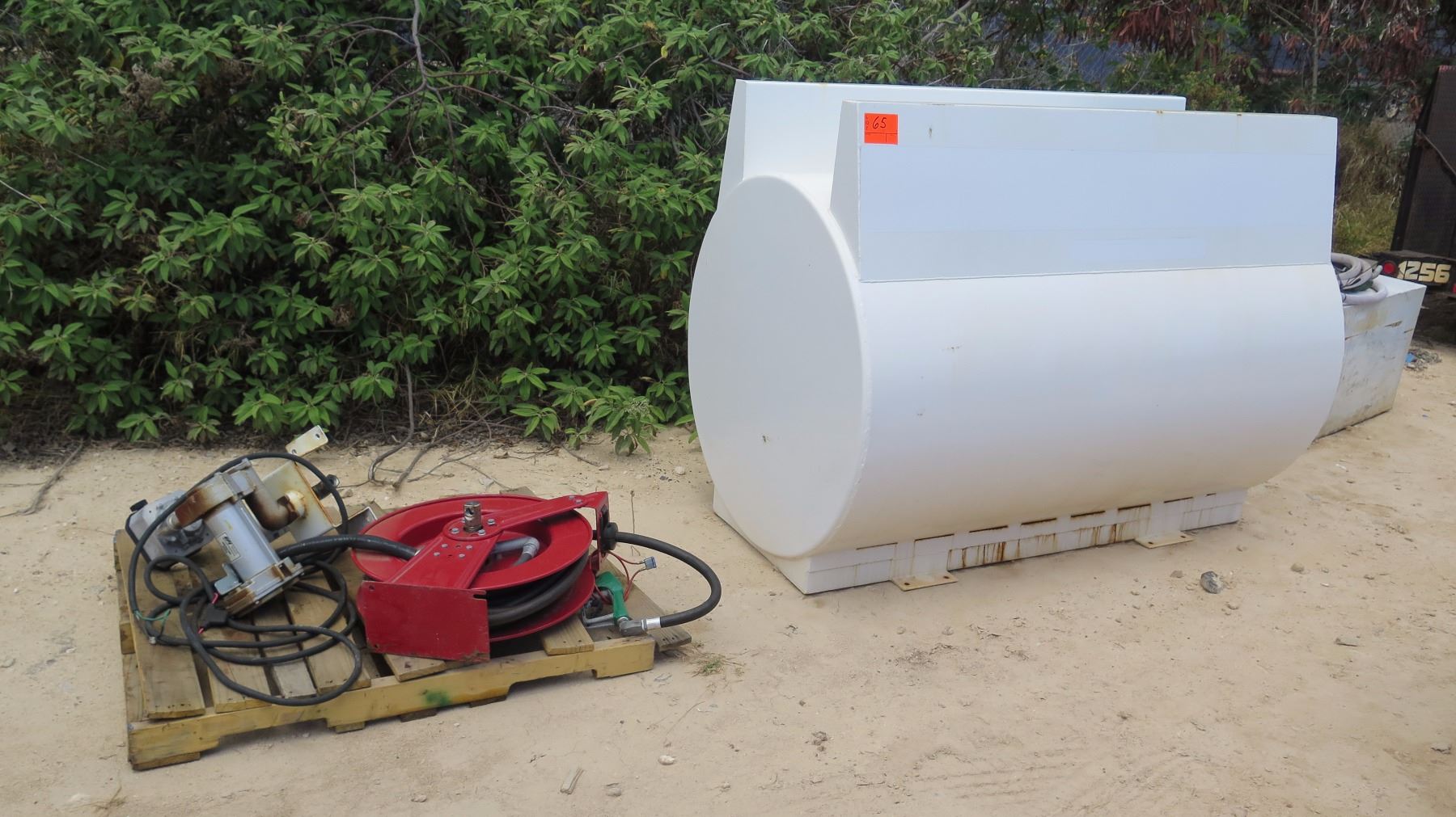 500 Gallon Fuel Tank >> 2016 Swp 500 Gallon Diesel Fuel Tank W Pump Hose Reel 500 Gallon Fuel Tank >> 2016 Swp 500 Gallon Diesel Fuel Tank W Pump Hose Reel