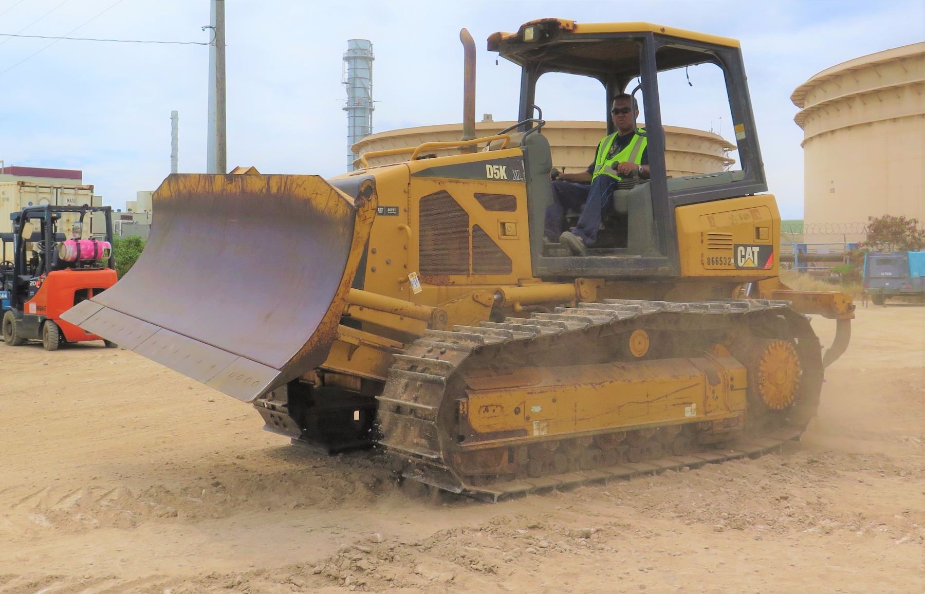 2008 Caterpillar Cat D5 D5kxl Bulldozer 6 Way Blade 1981 Hours Oahu Auctions