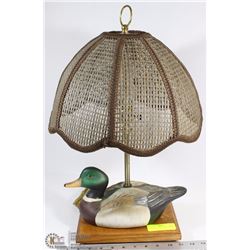 59) VINTAGE DUCK LAMP