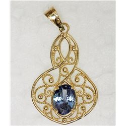 14KT YELLOW GOLD SAPPHIRE PENDANT