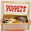 Image 1 : 17) PUPPET TOY BOX WITH 50 PUPPETS