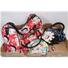 Image 1 : LOT OF BETTY BOOP: BETTY BOOP TRAVEL DUFFLE BAG