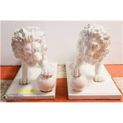 SET OF 2 MATCHING AFRICAN LION STATUES