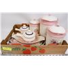 Image 1 : BOX W/DECORATIVE CANISTERS, PLATTERS &