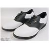 Image 1 : PAIR OF MEN'S SPALDING GOLF SHOES - SIZE 11
