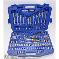 WESTWARD 125PC SOCKET AND WRENCH SET