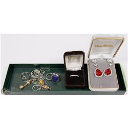 FLAT OF DIFFERENT FASHION JEWELRY