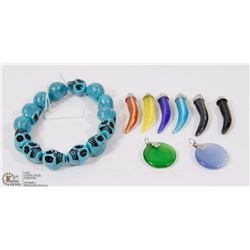 TURQUOISE SKULL BEADS SOLD WITH PENDANTS