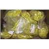 Image 1 : LOT OF YELLOW PLASTIC CHAIN APPROX 1" X 1/2"