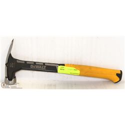 DEWALT HEAVY DUTY CLAWBACK HAMMER