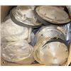 Image 1 : BOX OF ASSORTED 12V DOME LIGHTS