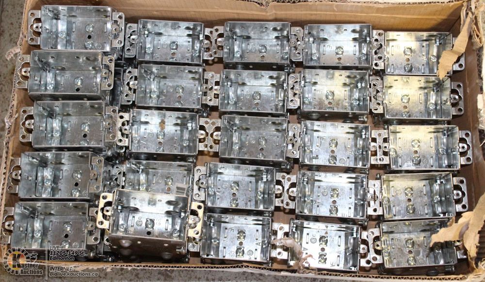 INCOMPLETE CASE OF 1104 GANGABLE ELECTRICAL BOXES