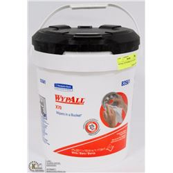 WYPALL X70 WIPERS IN A BUCKET