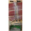 Image 1 : SCOTT ELITE 14" REEL MOWER