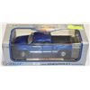 Image 1 : 1999 CHEVROLET SILVERADO DIE-CAST    1:18    BY