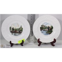 PAIR OF CURRIER & IVES QUEEN FINE BONE CHINA