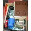 Image 1 : LARGE BOX W/CAMPING/OUTDOOR PRODUCTS