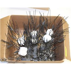 LOT OF TABLE CENTER TEALIGHTS DECOR