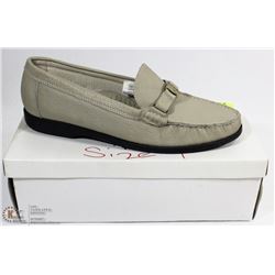 JESSICA SPORT WOMENS 9 TAN COLOR SLIP ON SHOES