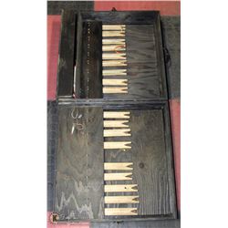 ESTATE ICE FISHING HOOK BOX WITH SOME CONTENTS