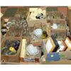 Image 1 : PALLET OF GLASSWARE, COLLECTIBLE BEER STEINS,