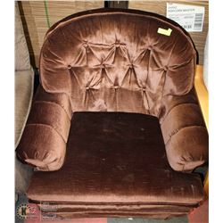 13)BROWN FABRIC CHAIR