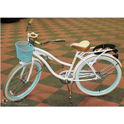 HUFFY NEL LUSSO CRUISER BIKE WITH BASKET, RACK &