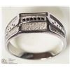 Image 2 : 8- ST. SILVER BLACK & WHITE CUBIC ZIRCONIA RING