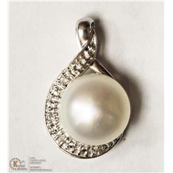 20- ST. SILVER FRESHWATER PEARL&DIAMOND PENDANT