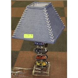 LAMP WITH 9 CARS ENCASED